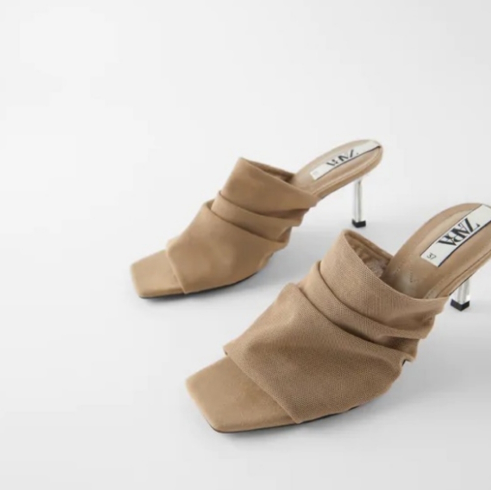 Zara kitten heels